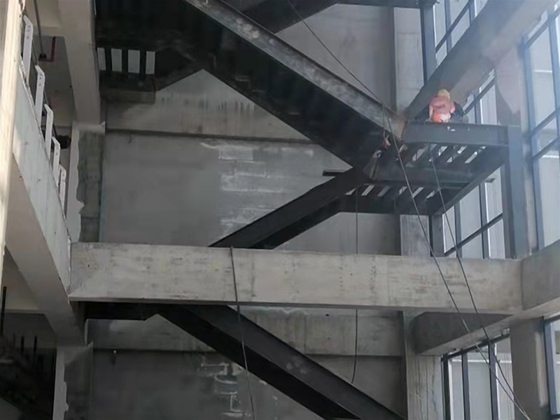 襄阳云谷项目钢楼梯
